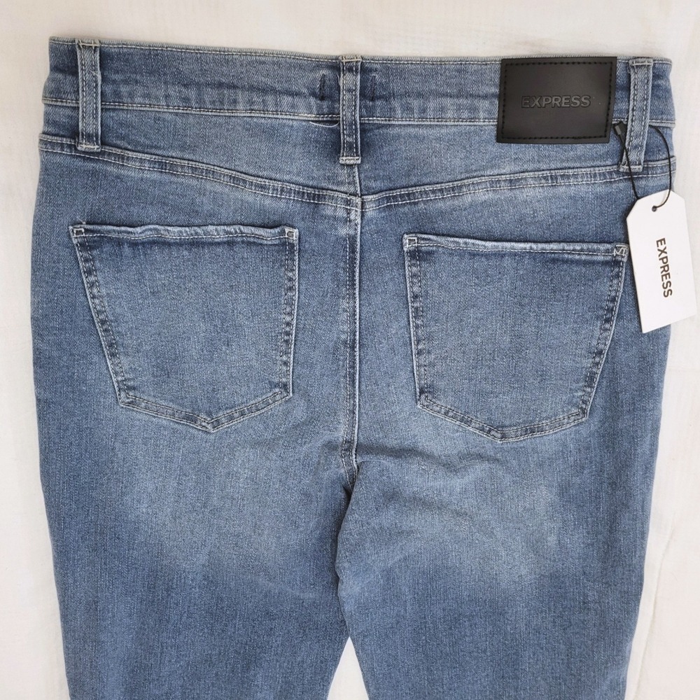 NWT Express Mid Rise Medium Wash Bootcut Stretch Classic Jeans 12 - Picture 5 of 11
